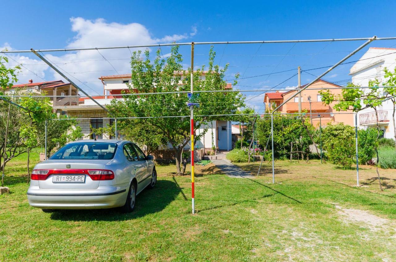 Apartments Anica F Lopar Exterior foto